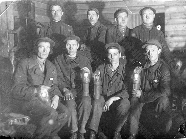 Бригада шахтных слесарей Соликамского калийного комбината