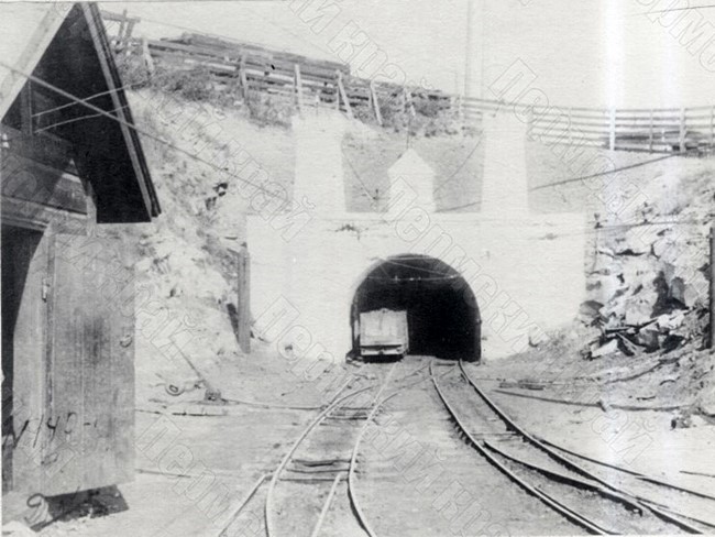 Одна из шахт Кизеловского угольного бассейна