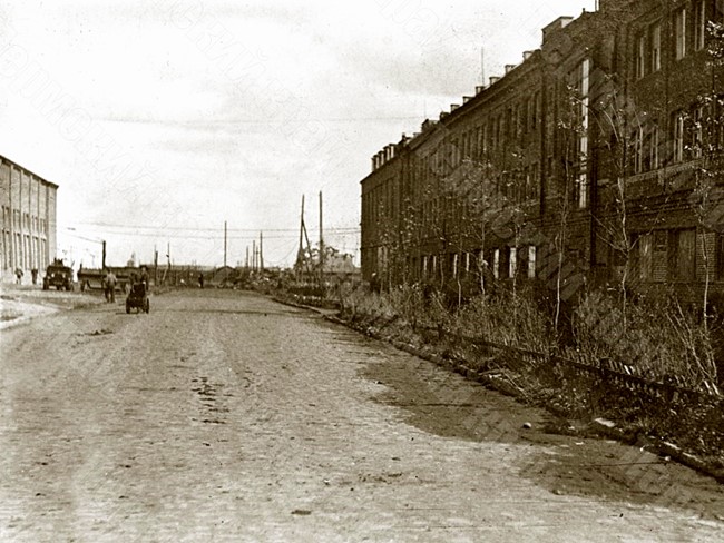 The first block of the Molotov Plant No. 33