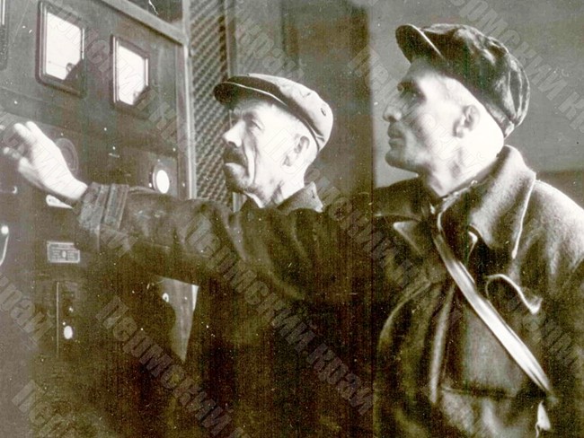 Workers of the acid shop at the Solikamsk Pulp and Paper Combine checking equipment